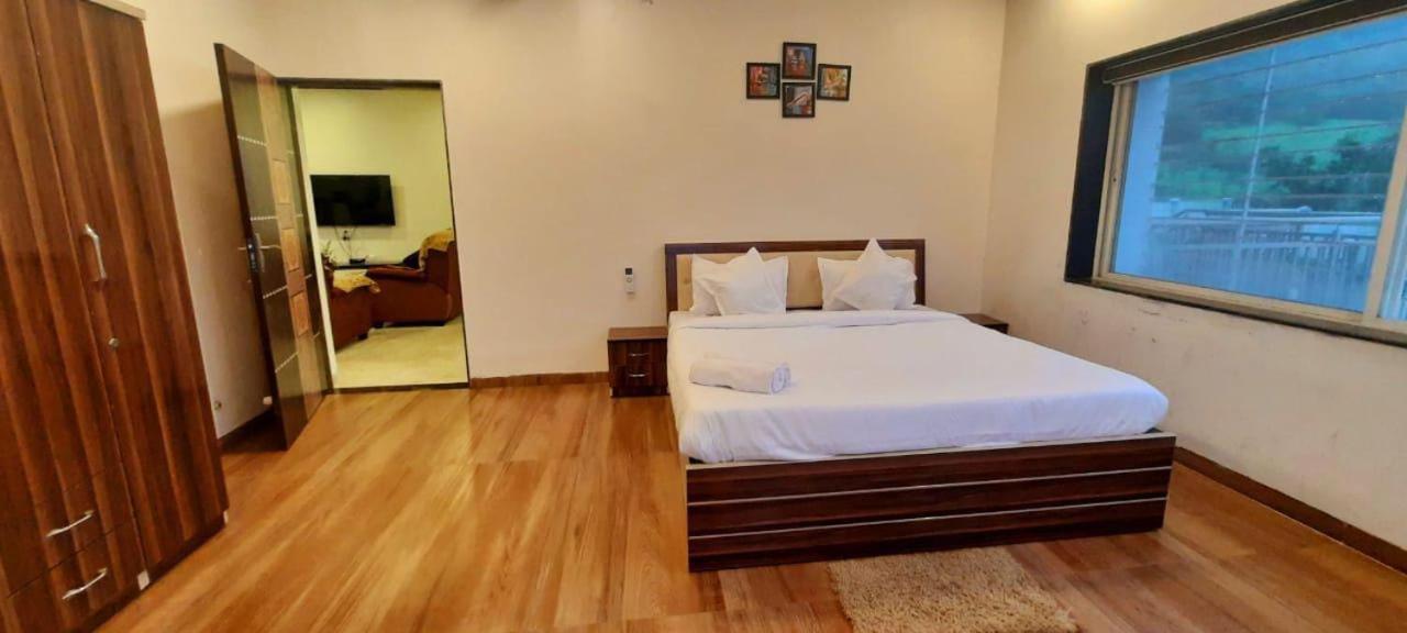 Shady Blue Villa ตริมบาก ภายนอก รูปภาพ